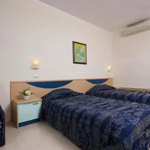 Blue Bay - 28