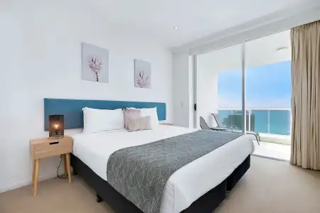 Pacific Views Resort - 54
