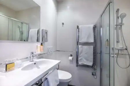 Best Western Premier Prince De Galles - 10