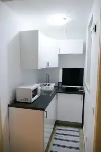 Visa Residence - 64