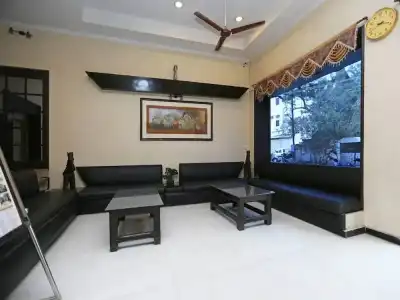 OYO 606 Imperial - 1