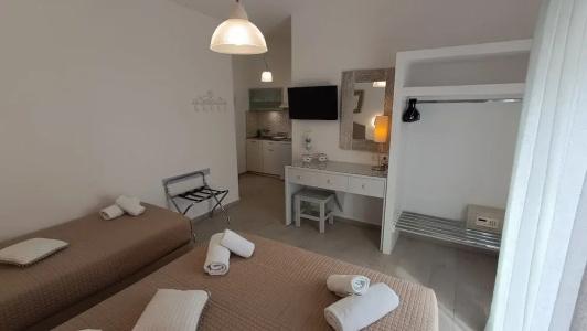 Cyclades Studios - 245