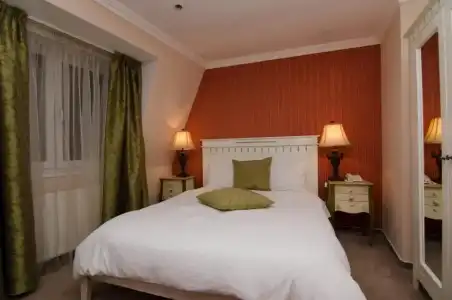 Boutique Monaco - 35