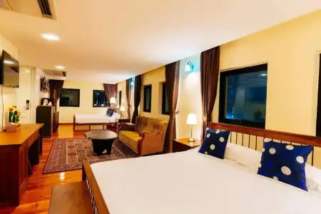 Nine Design Place - 36