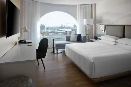 Montreal Marriott Chateau Champlain - 27