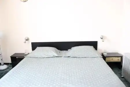 Svilena - 25