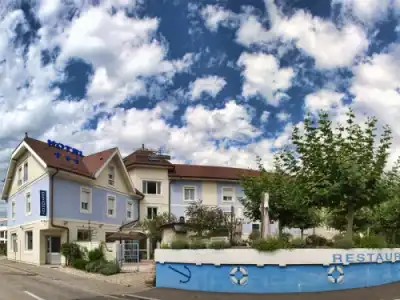 Hôtel Les Muses - 13