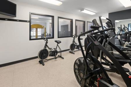 Super 8 by Wyndham Trois-Rivieres - 22