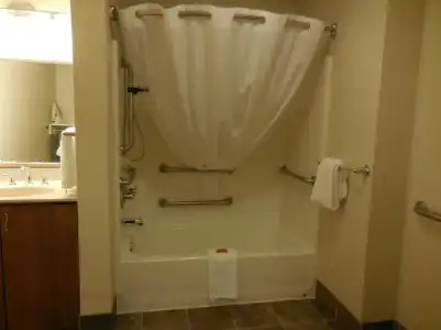 Aspen Suites Anchorage - 18