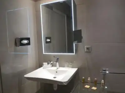 Mercure Paris Opéra Faubourg Montmartre - 64