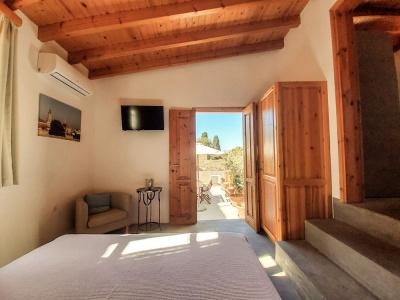 Saint George Studios - 28