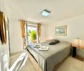 Sun Rose Apartments - 24