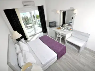 Charm Beach - All Inclusive - 1
