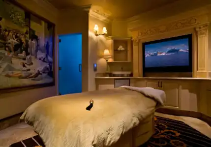 Peppermill Resort Spa Casino - 2