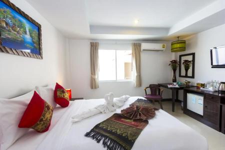 Silver Resortel - 16