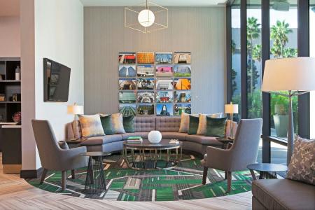 H Los Angeles, Curio Collection by Hilton - 33