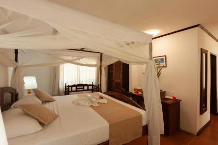 Cote d'or Lodge - 85