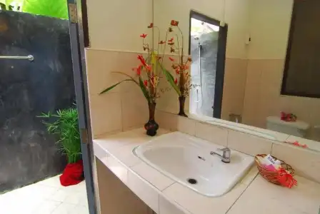 Lanta Nice Beach Resort - 8
