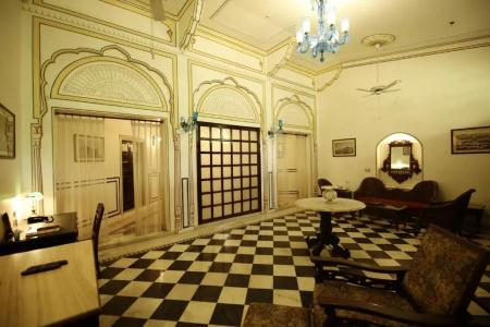 Narain Niwas Palace - 134