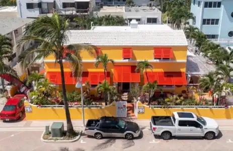 Villa Sinclair Beach Suites and Spa - 16