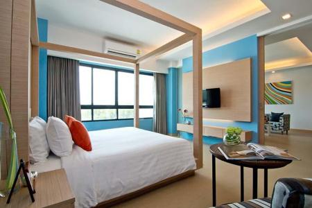 J Residence - 182