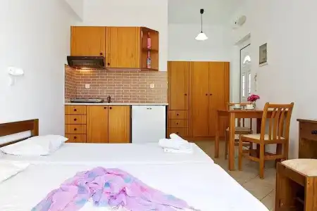 Kasapakis & Apartments - 44
