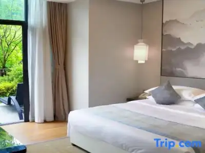 Absolute Twin Sands Resort & Spa - 81