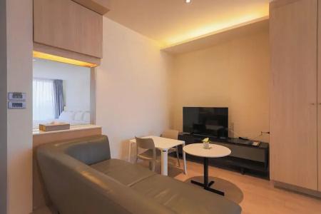 Balcony Seaside Sriracha & Serviced Apartments (SHA Extra Plus) - 283