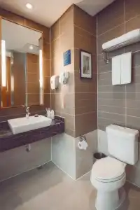 Holiday Inn Express Chongqing Guanyinqiao by IHG - 9