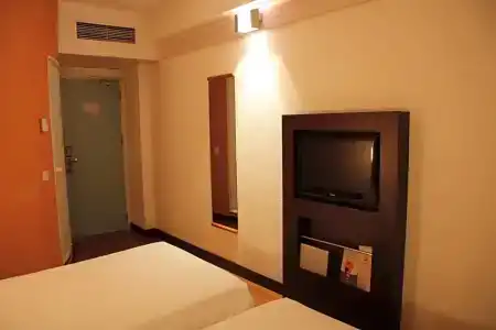 Xi'an Chenggong International - 20
