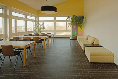 St. Gallen Youth Hostel - 13