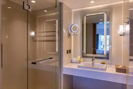 DoubleTree by Hilton Phuket Banthai Resort - 76