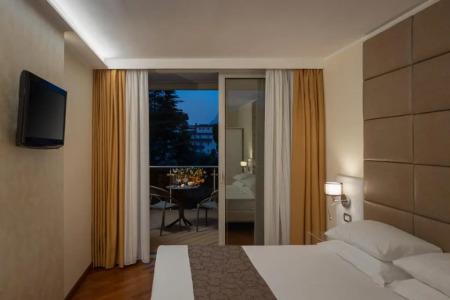 Savoy Palace - TonelliHotels - 93
