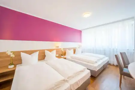 Hostel S16 - 67