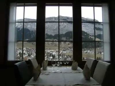 Restaurant Chesa - 5