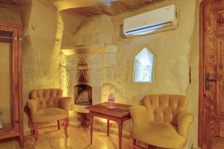 Avilla Cave - 36