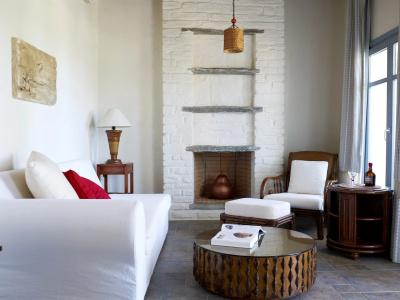 Porto Kea Suites - 38