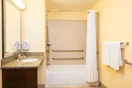 Staybridge Suites El Paso Airport by IHG - 99