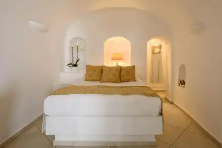 Above Blue Suites - 155