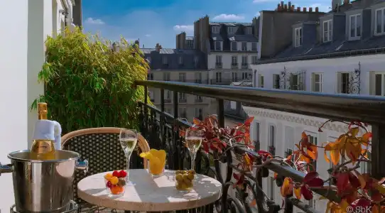B Montmartre - 107