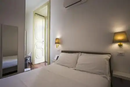 Napoli Class Luxury Rooms & Suites - 35