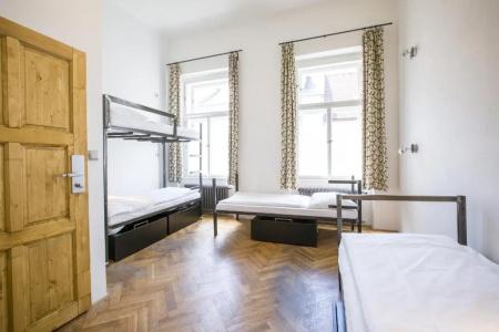 Sophie's Hostel - 37