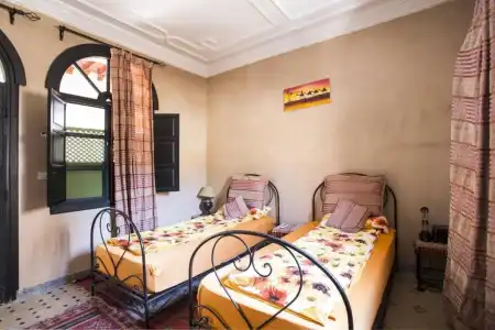 Riad Losra - 42
