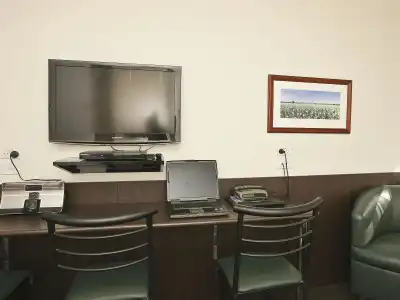 429 Apartments and Suites - 5