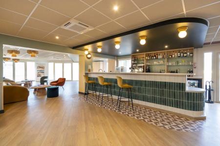 Sure by Best Western Caen Mémorial - 14