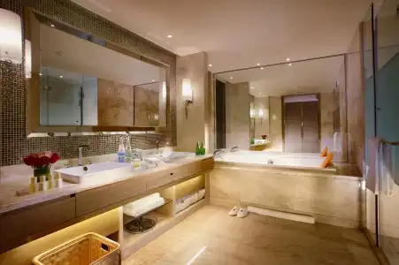 Renaissance Chengdu - 9