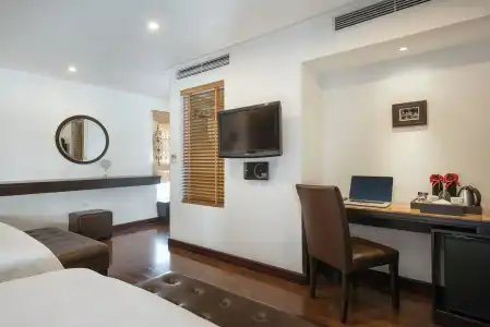 La Nueva Boutique Ha Noi - 8