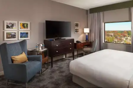 Hilton Lexington/Downtown - 108