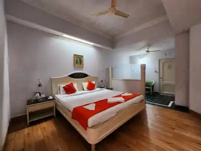 Park Palace - 2