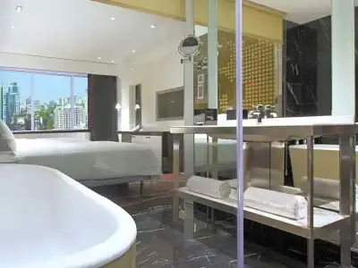 Le Meridien Saigon - 32